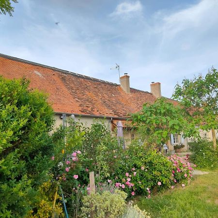 Gite De La Maison Fort Vereaux ภายนอก รูปภาพ