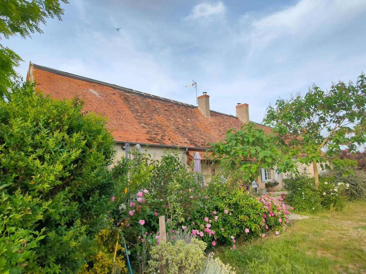Gite De La Maison Fort Vereaux ภายนอก รูปภาพ